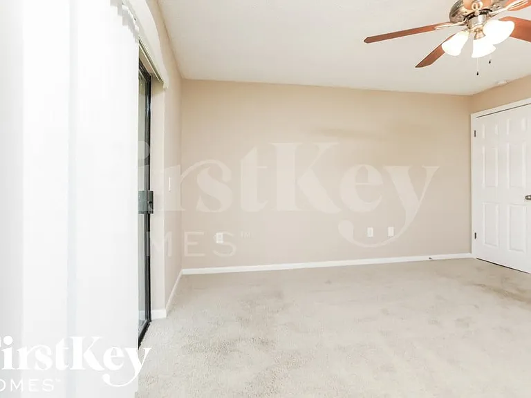 2507 Cherry Blossom Ct — Photo 8