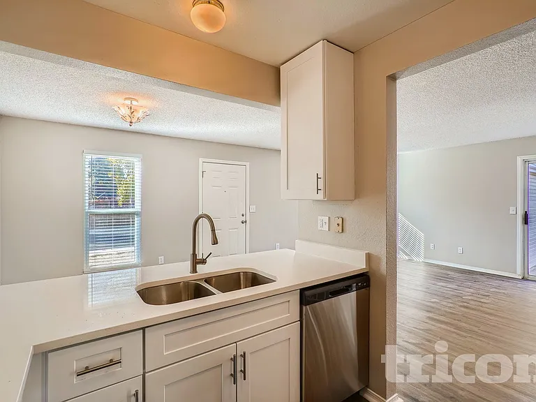 10210 Routt St — Photo 12