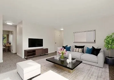 Almondwood Apartments — Photo 6