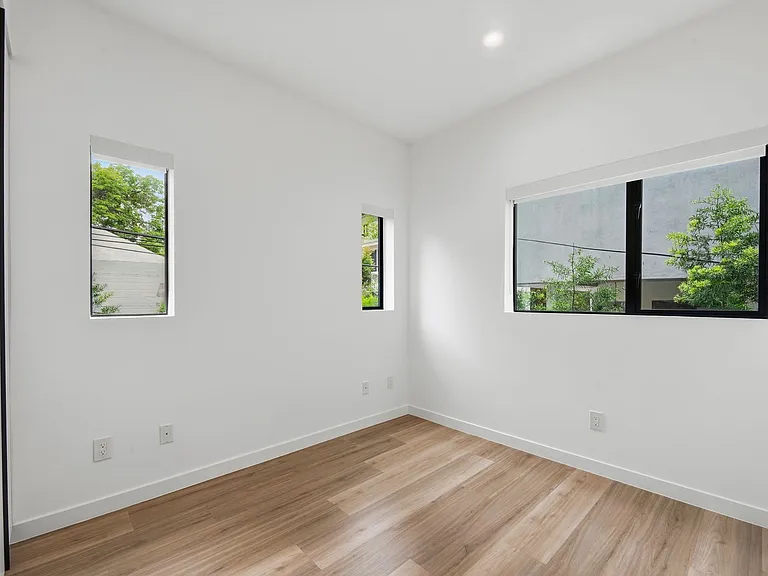 TALA Residences at 829 Larrabee Street — Photo 52