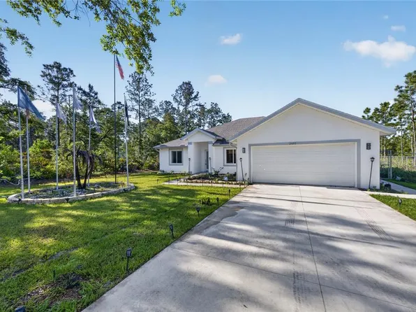 2851 Palm Ave, Indian Lake Estates, FL 33855