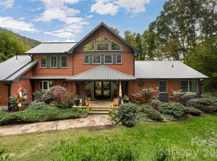 364 Lynn Cove Rd, Asheville, NC 28804