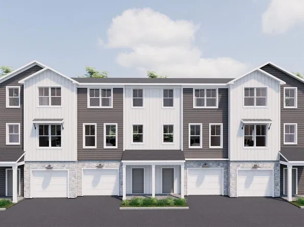 30 E Kestrel Dr, Denver, PA 17517