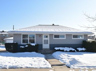 8129 W Winfield Ave, Milwaukee, WI 53218