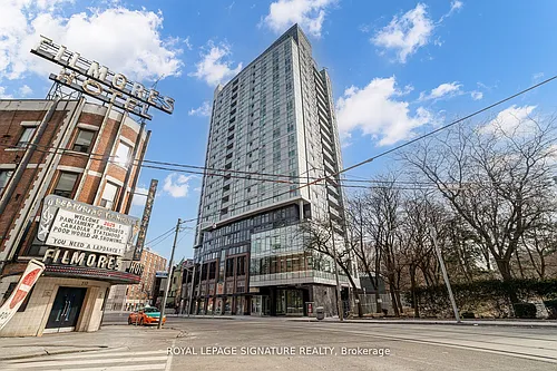 219 Dundas St E #810 Photo 1