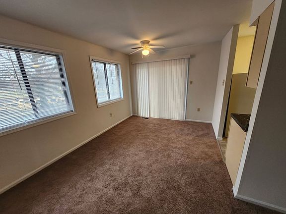 4th image of 520 Green St #522