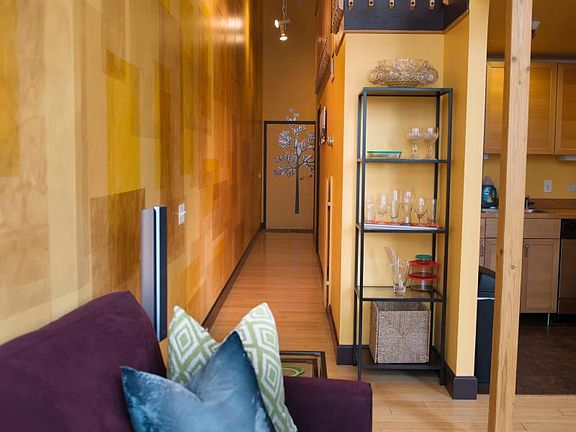 4th image of 720 16th St APT 210