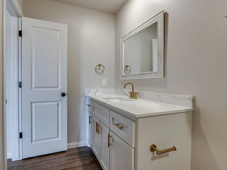 317 Dooley Creek Ln — Photo 41
