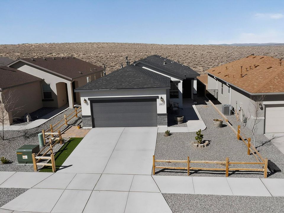 1st image of 2807 Cambridge Ave