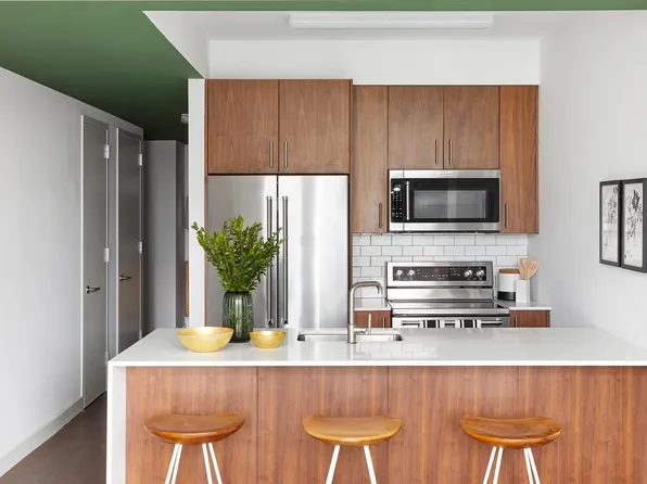 120 Nassau Street image 2 of 10