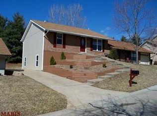 25 Telluride Dr, Saint Peters, MO 63376