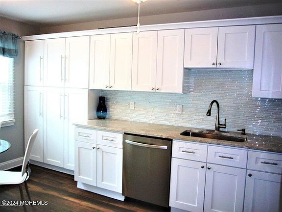 Newer Kitchen with SS Appliances