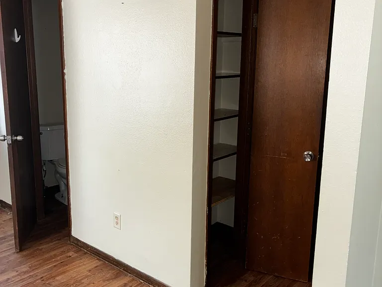 1205 Randolph St — Photo 11