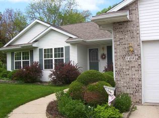 508 NE Windam Dr, Solon, IA 52333