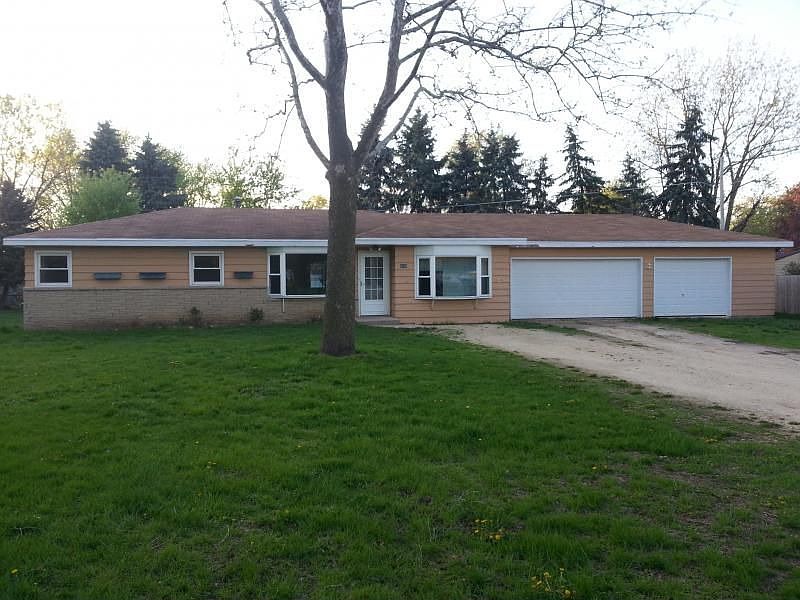 1st image of 8316 Hedge Ct