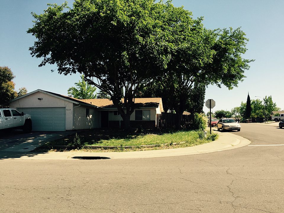 Corner lot w two shade trees