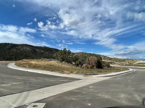 1918 N Pinyon Grove Cir, Cedar City, UT 84720