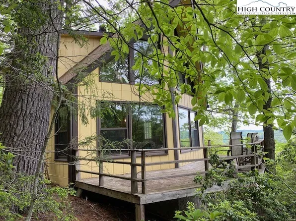 526 Laurel Trail, Fleetwood, NC 28626