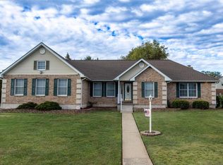 14 Saint Francois St, Fredericktown, MO 63645
