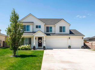 2551 Anvil Ct, Richland, WA 99352