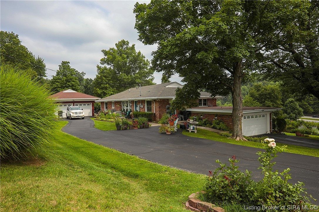 4630 Lakeview Drive, Floyds Knobs, IN 47119 MLS 2023010761 Zillow