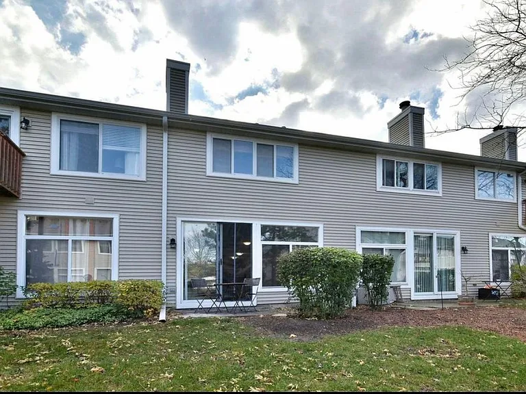 1134 E Addison Ave — Photo 12