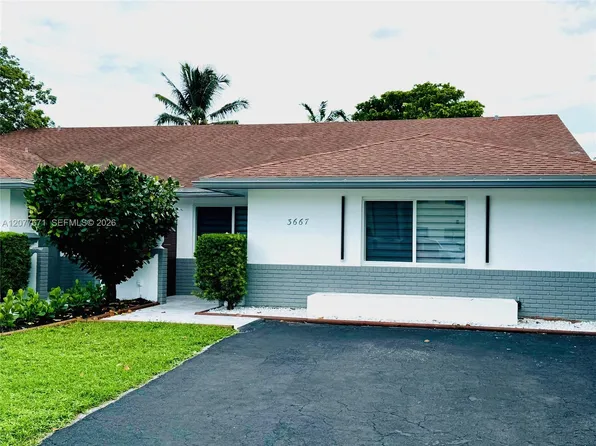 3667 NW 17th Way #3667, Fort Lauderdale, FL 33309