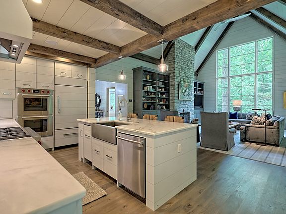 36th image of 3622 Sandy Ford Rd