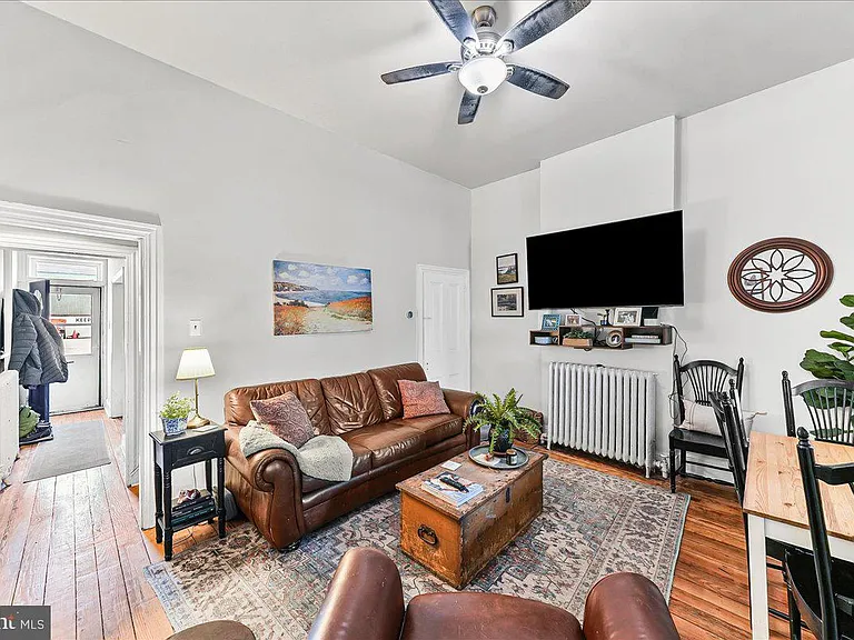 3517 Indian Queen Ln — Photo 4