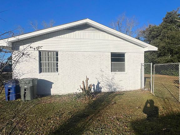 4th image of 616 W Magnolia Ave