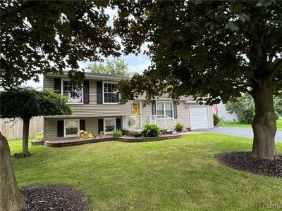 405 Old Cove Rd, Liverpool, NY, 13090
