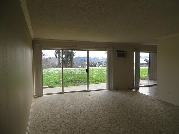 Large Spacious Living Area with a Great View!