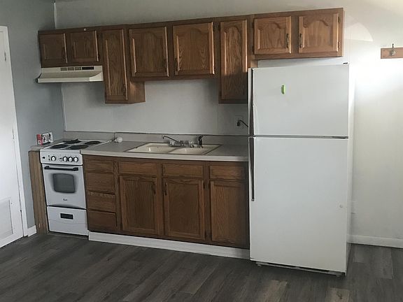 Living room/ Kitchen