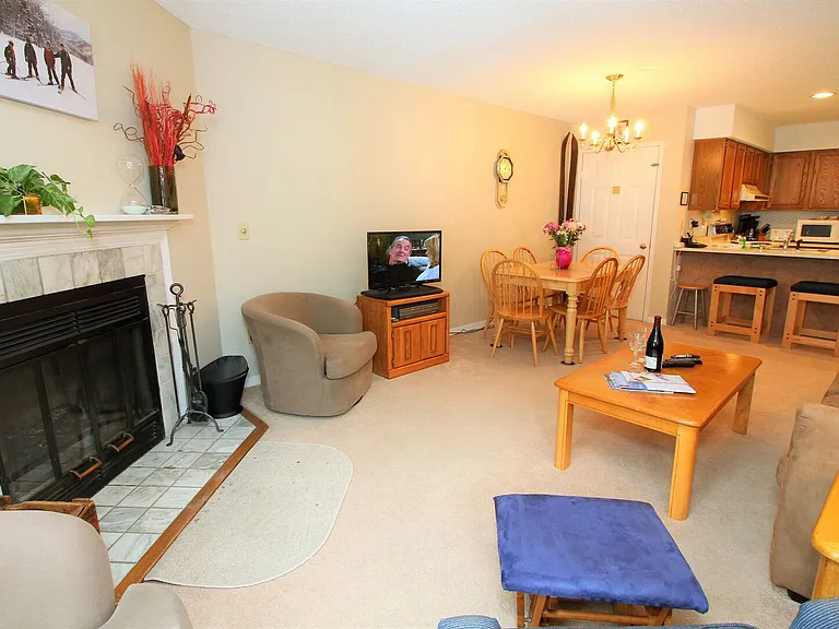 61 Alpine Dr #G202 — Photo 11