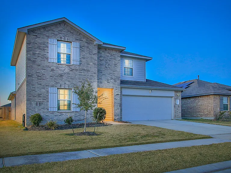 2431 Sutton Hollow Ct — Photo 51