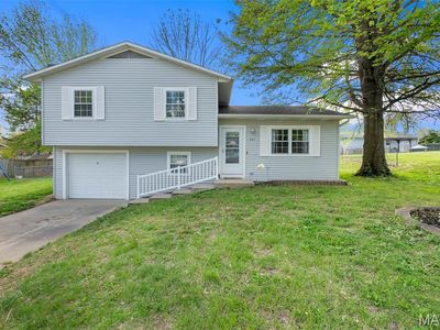805 Andrew St, Jackson, MO, 63755