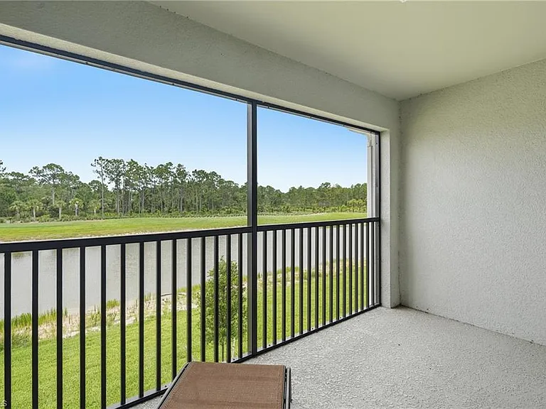 15155 Bluffton Ln #524 — Photo 30