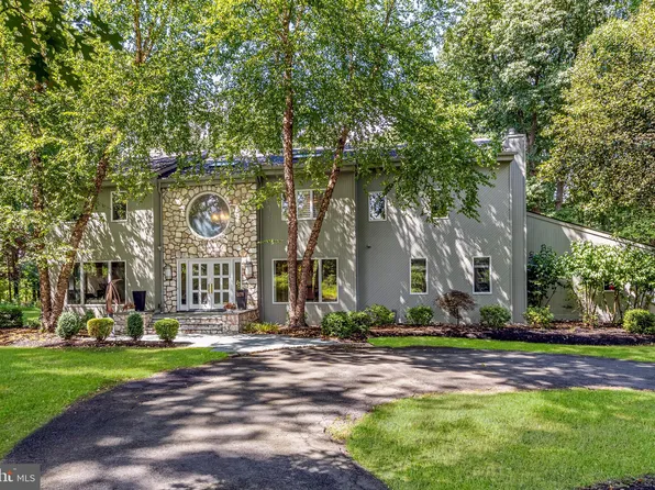 206 Jacobs Creek Road, Titusville, NJ 08560