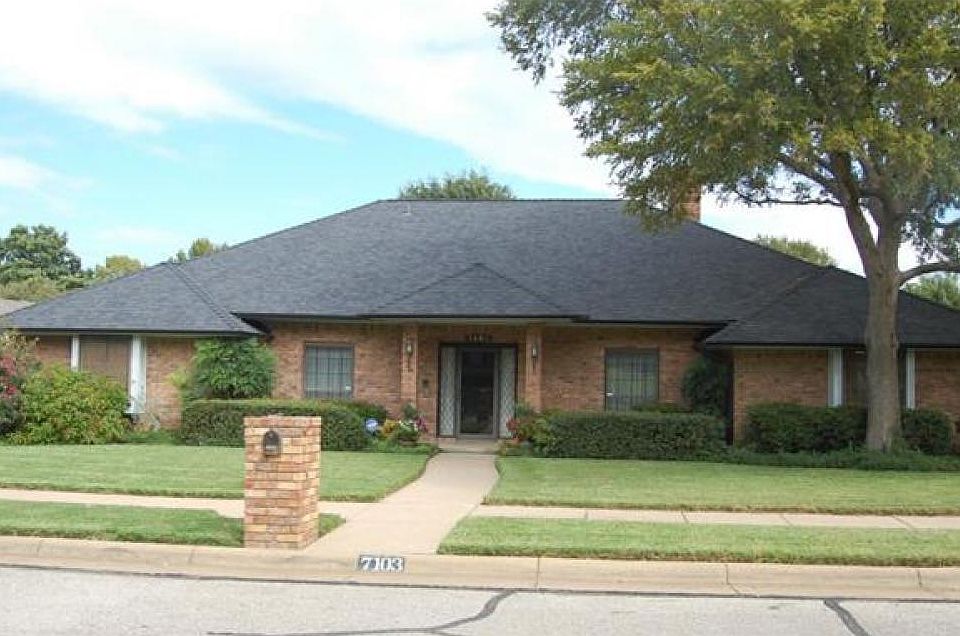 1st image of 7103 Lake Louise Dr