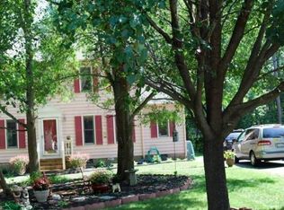 2512 Tanglebrook Rd, Midlothian, VA 23112