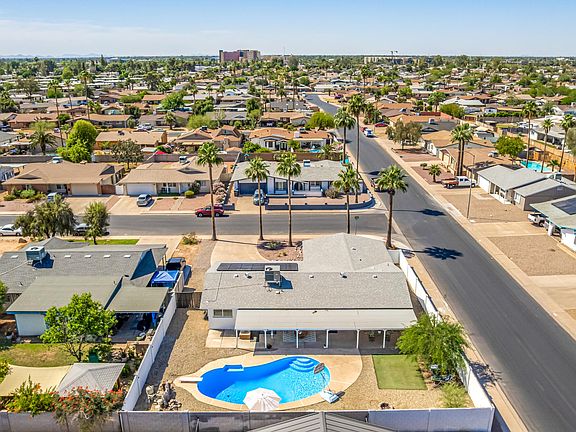 2nd image of 2146 W DE PALMA Circle