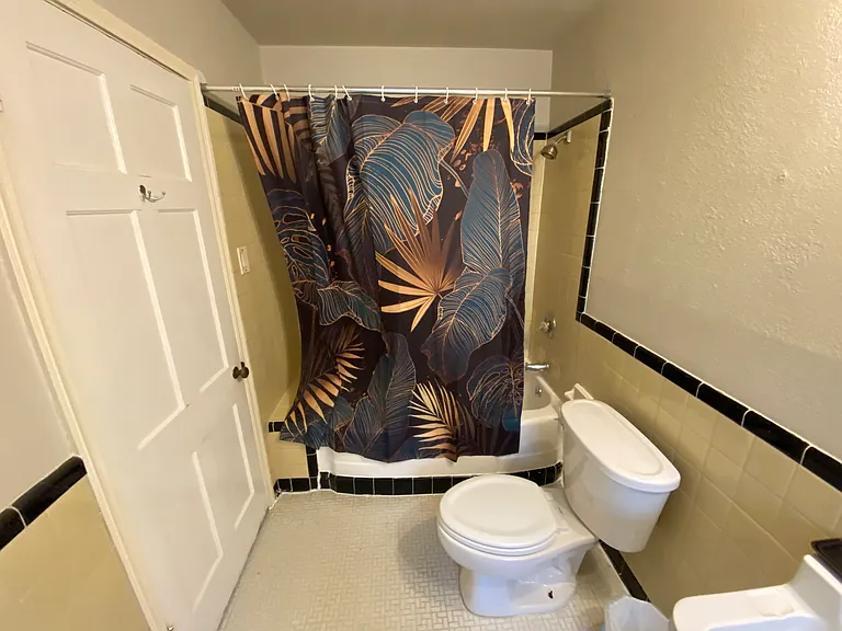 2285 Long St #3 — Photo 5