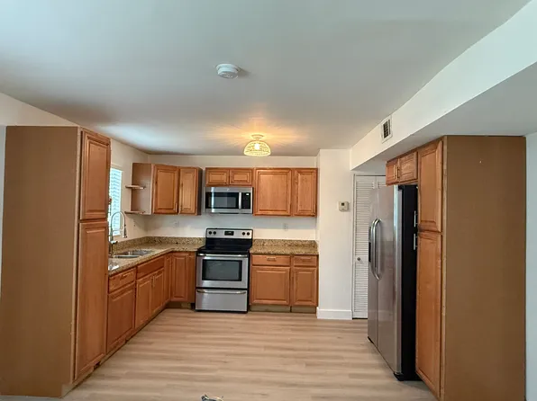 9855 SW 62nd St, Miami, FL 33173