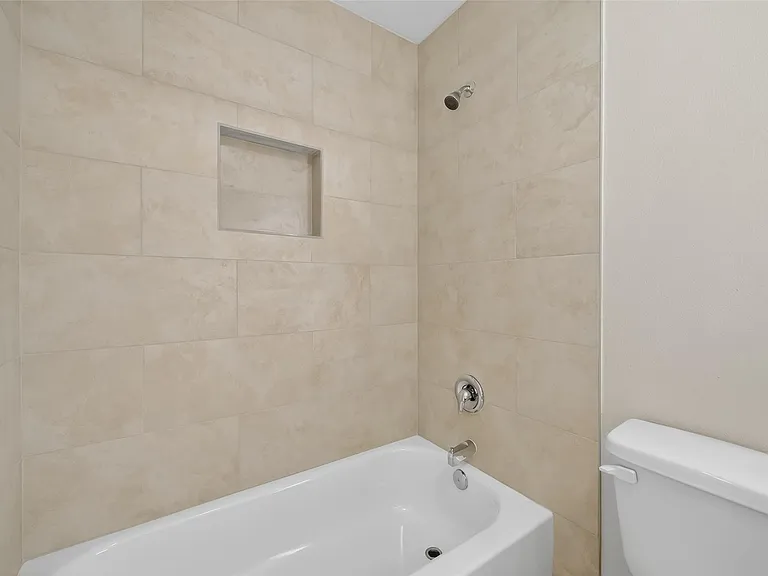 889 Chas Ln — Photo 27