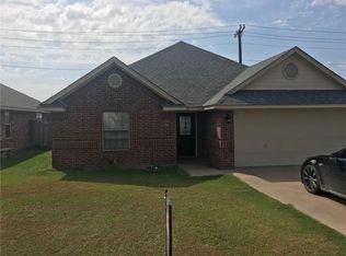 722 Rambling Ct, Granbury, TX 76049