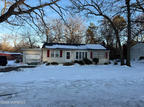 1311 New Hampshire Avenue, Lakewood, NJ 08701