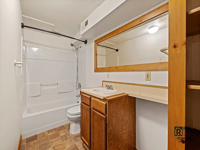 437 Radiant Dr — Photo 13