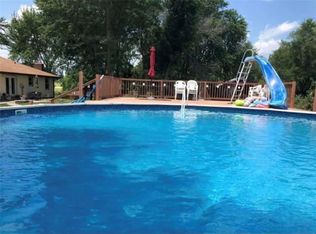 18032 Amelia Earhart Dr, Leavenworth, KS 66048
