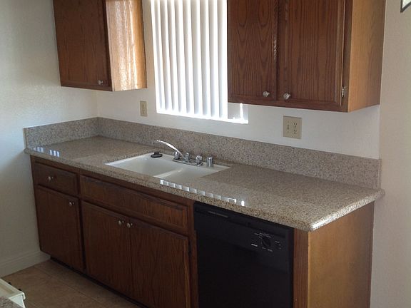 3rd image of 13901 Lemoli Ave APT 2