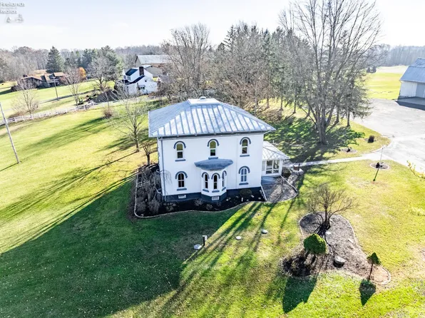 5951 State Route 303, Wakeman, OH 44889